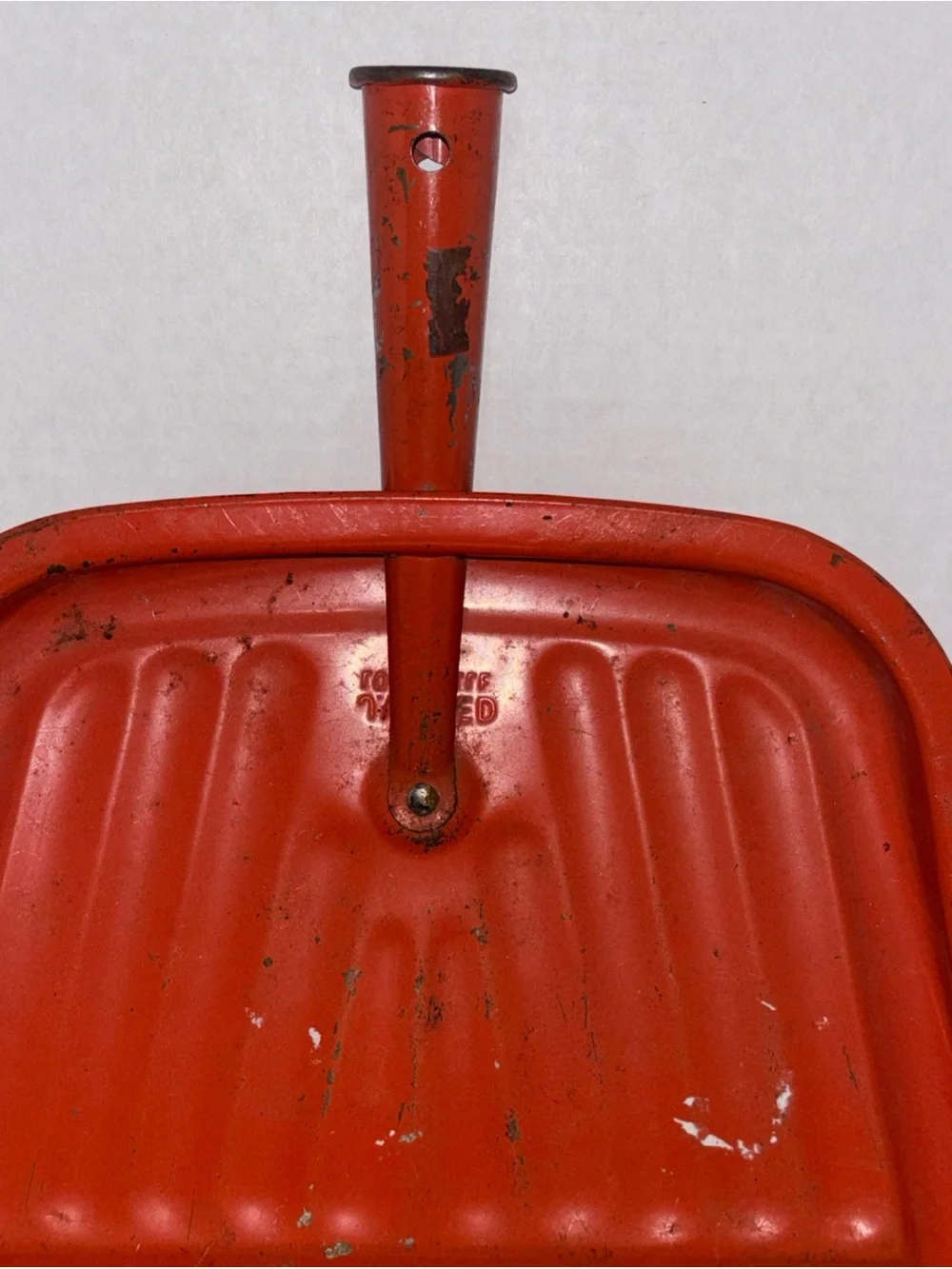 Vintage Red Metal Wall-Mount Dustpan Decor JV Reed MCM decor